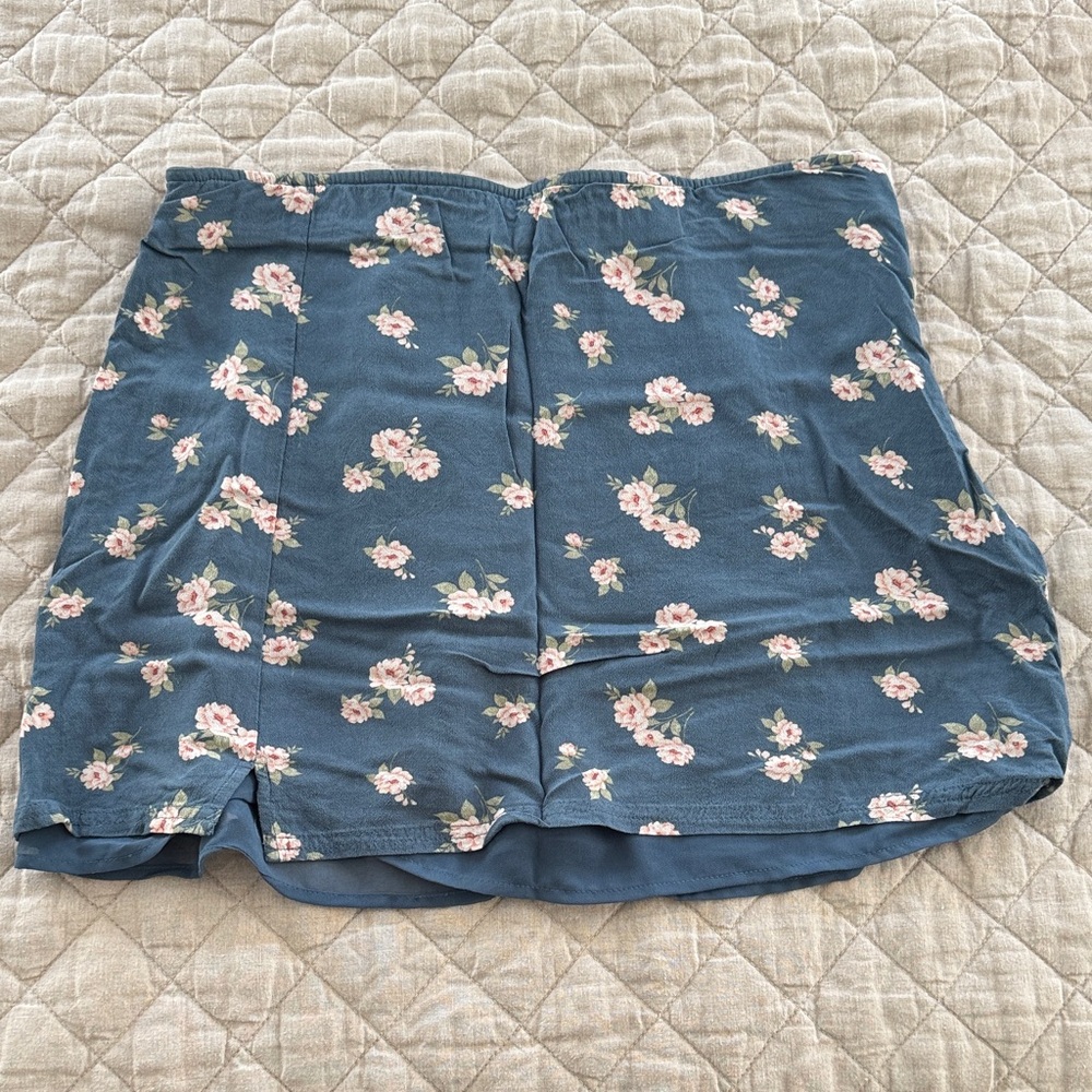 American Eagle Outfitters Blue Floral Mini Skirt